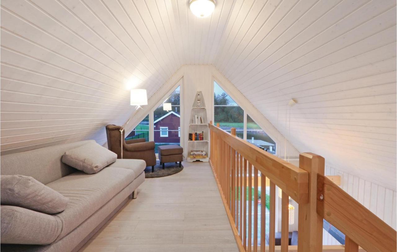 Amazing home in Zerpenschleuse with 2 Bedrooms&WiFi Exterior foto