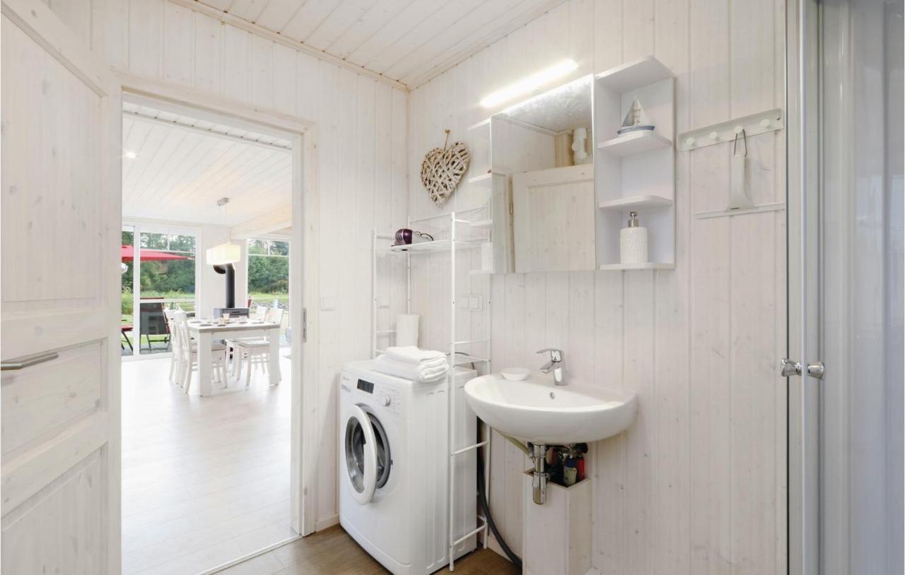 Amazing home in Zerpenschleuse with 2 Bedrooms&WiFi Exterior foto